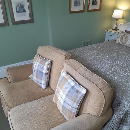Holywell House Bed & Breakfast Loughborough Exterior photo